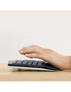 Logitech 920-008221... 2